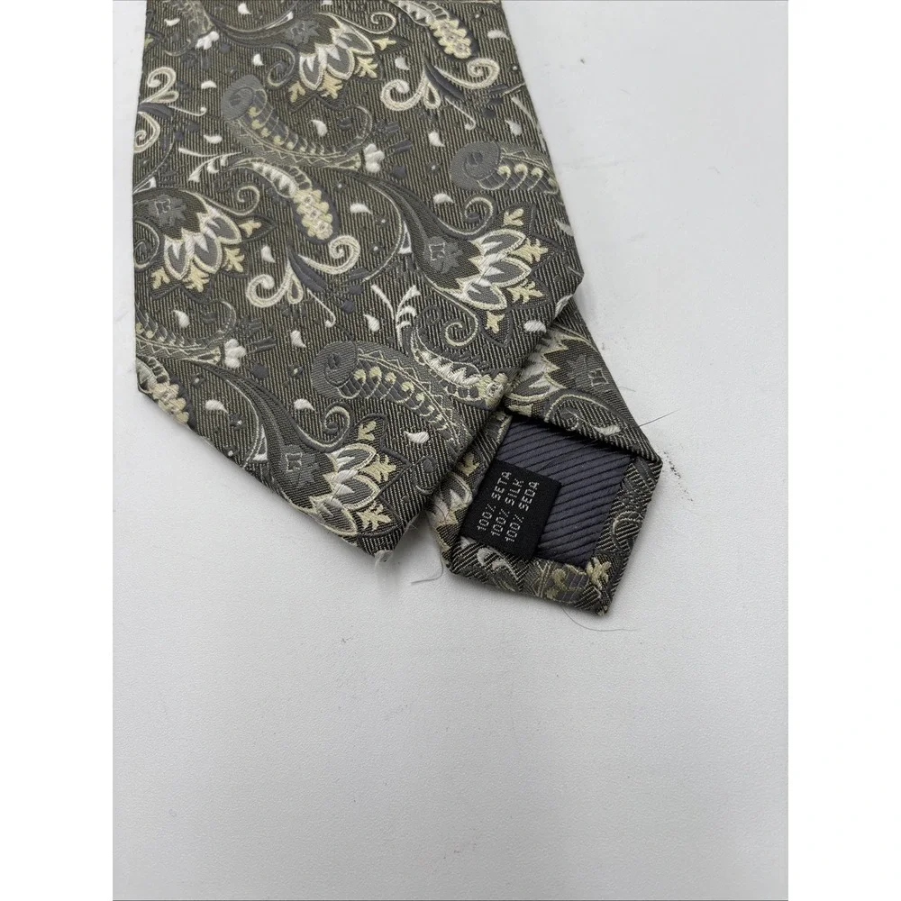Enrico Venturi Cravatte Made In Italy Tie Light Green‎ Paisley 60